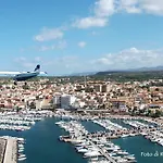 Riviera شقة *